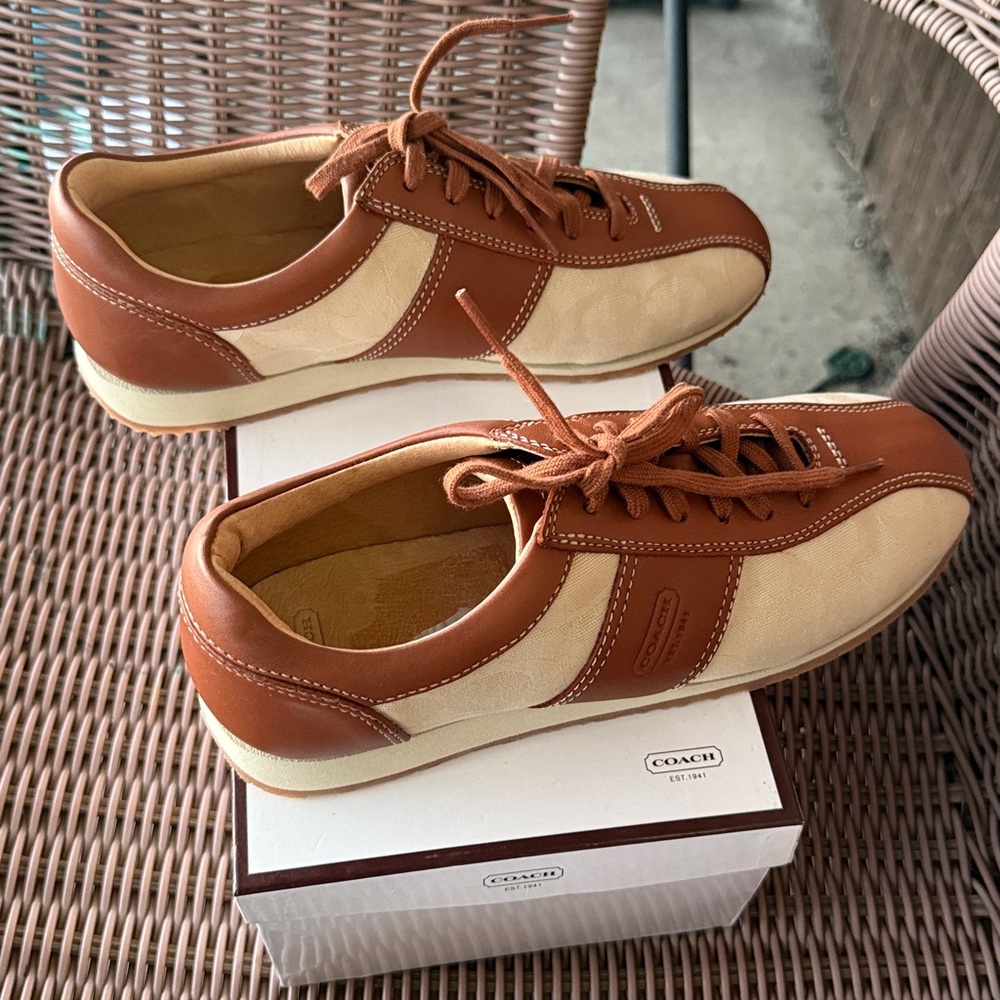 NIB Vintage 2003 COACH Jacquard Canvas Leather Monogram Sneakers Trainer Size 8M - Picture 4 of 9